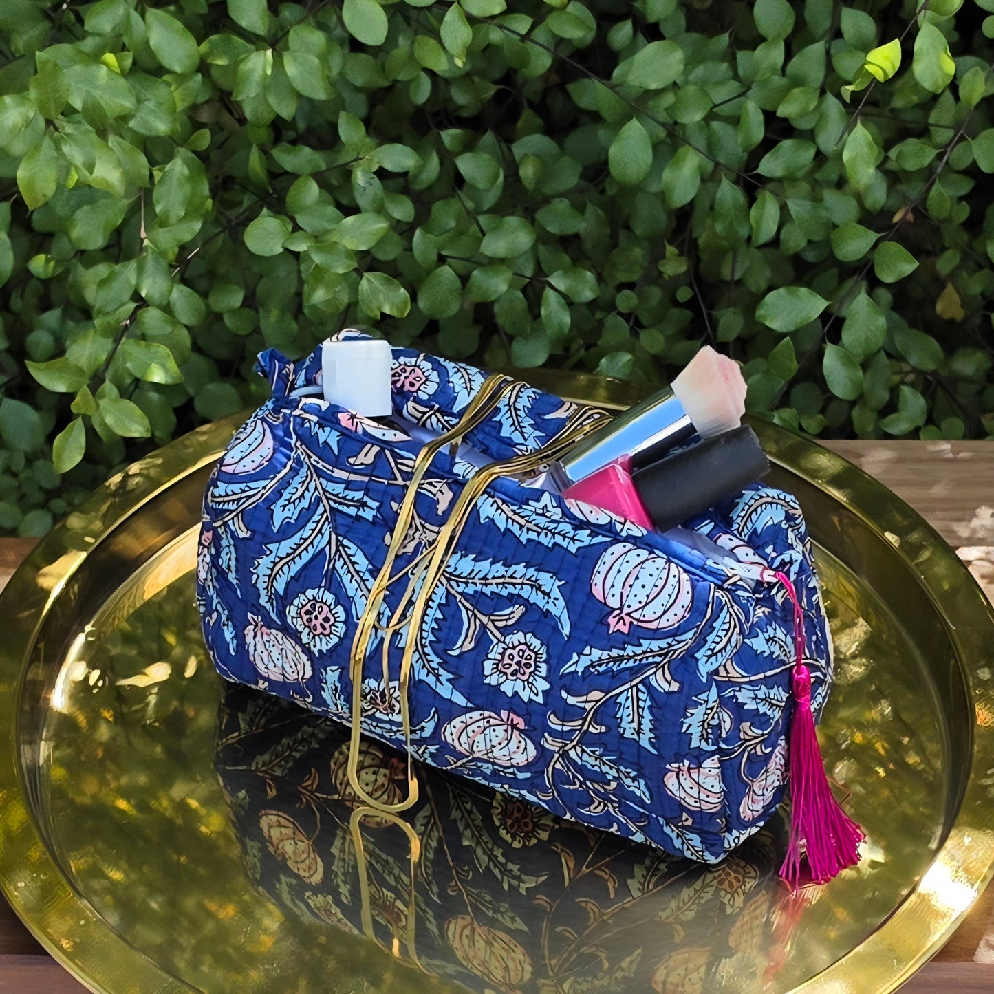 Blooming Blue Make-up Bag