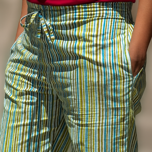 Green and white watercolor stripes print loose fitted lounge pants with pockets